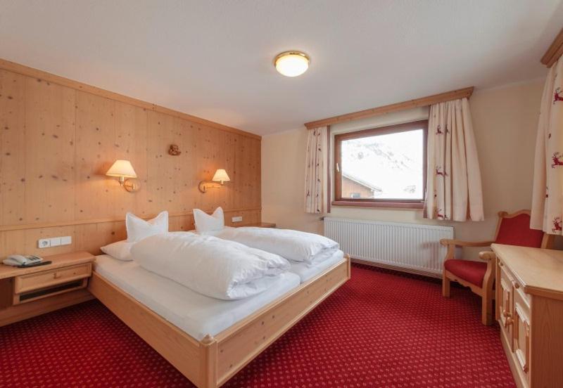 Bed and Breakfast Haus Kueng Zürs Exteriér fotografie